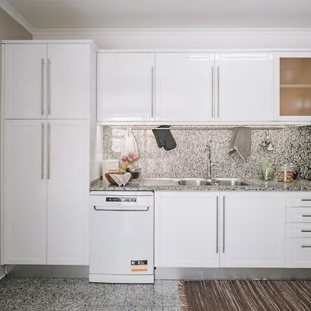 Anla - 2 Bedrooms And Parking In Arroios Apartment Lisbon